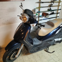 Scooter piaggio Beverly 400