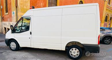 Ford transit 2012