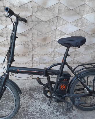  bici elettrica pieghevole 