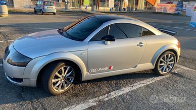 Audi TT mk1