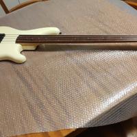 Basso elettrico Ibanez Roadstar fretless