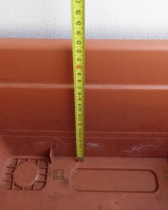 Coppia di fioriere vasi in plastica terracotta