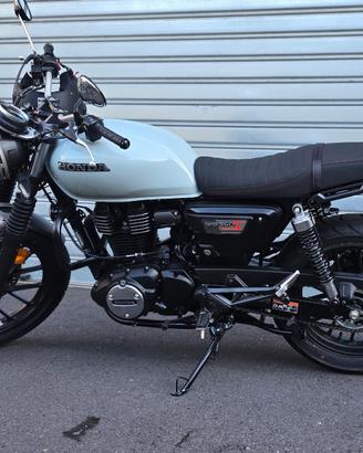 Honda GB350S – Solo 2.022 km – Pari al nuovo + acc