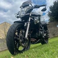 Kawasaki ER 6N - pronta per partire!