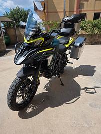 Benelli TRK 702 X 