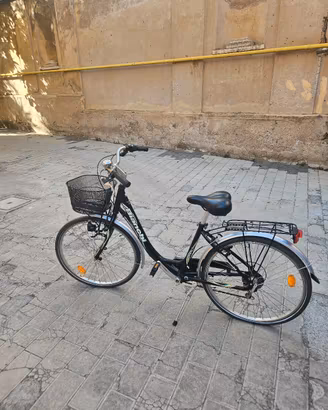 Bicicletta vintage Bianchi nera da donna 
