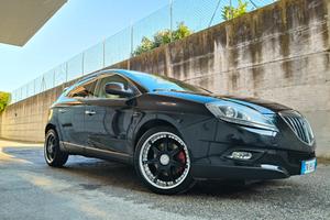 Lancia Delta 1.9 twinturbo Platino