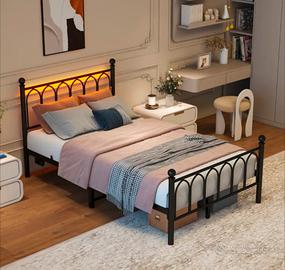Letto in metallo nero 