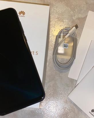 Huawey P smart S