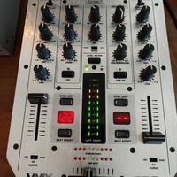 Behringer VMX 200