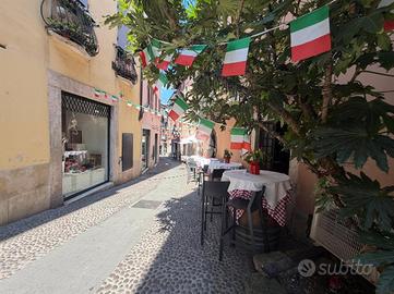NEGOZIO A DESENZANO DEL GARDA