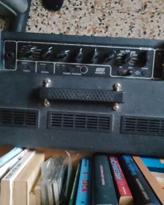 AMPLI PER CHITARRA MARCA VOX MODELLO AD 50