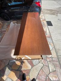 Tavolo da esterno di design