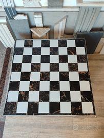 scacchiera in marmo