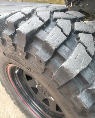 gomme 235/85 16