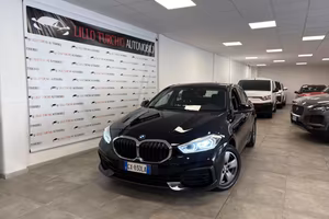 BMW 118 i 5p. Advantage FARI LED PREZZO REALE!