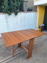 Tavolo pieghevole