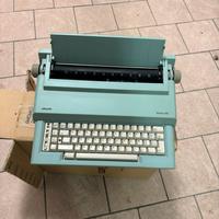 Macchina per scrivere Olivetti praxis 100 anni 80