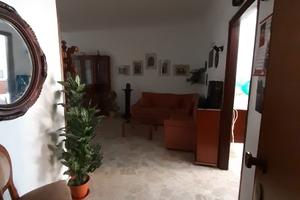 Via Liside angolo Via Capecelatro