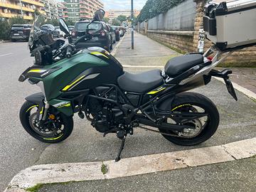 Benelli trk 702 Abs anno 2024 (permuto rateizzo)