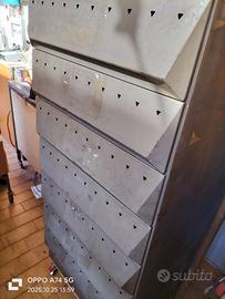 cassettiera in metallo 