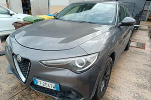 Alfa Romeo Stelvio 2.2 Turbodiesel 210 CV AT8 Q4 B