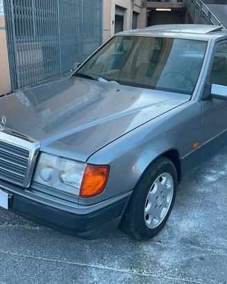 Mercedes-Benz w124 200E