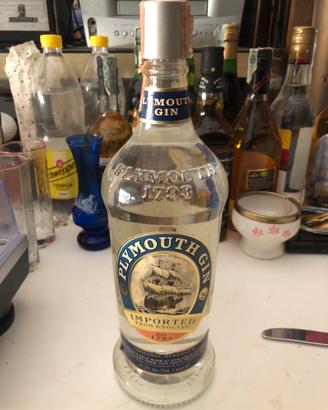 Plymouth Gin Original vintage