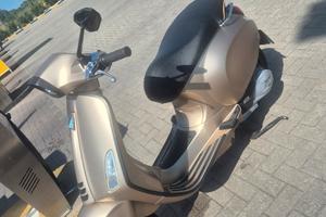 vespa lx 125