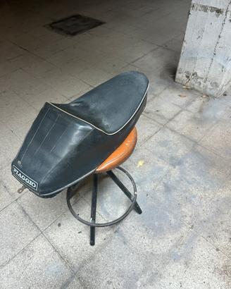 Sella originale piaggio per vespa 50 special.