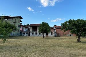 Terreno con rustico ampliabile