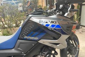 Adesivi moto Suzuki V-STROM 1050 XT