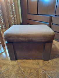 Pouf contenitore/ scaletta