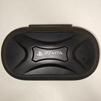 Playstation VITA + custodia + 4 giochi