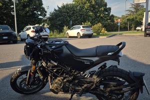 HUSQVARNA SVARTPILEN 401