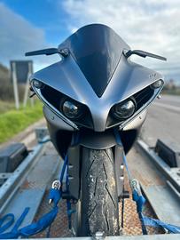Yamaha R1