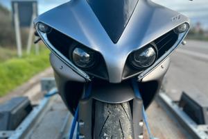 Yamaha R1