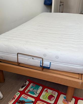 Letto motorizzato 200x90 con materasso in myform