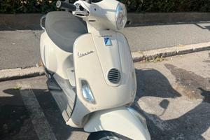 Vespa 50 lx