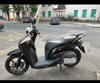 Honda SH 300 - 2009
