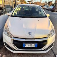 Peugeot 208 PureTech 82 5p. GPL Allure