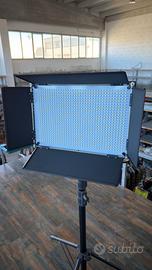 Kit Luce LED Professionale COOLCAM LED960A – NUOVO