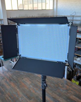 Kit Luce LED Professionale COOLCAM LED960A – NUOVO