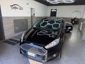 Ford Fiesta 1.5 TDCi 75CV 5 porte Black & White Ed