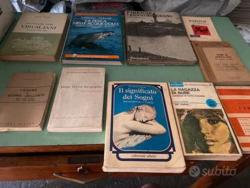 Giochi x bambini di vario genere.