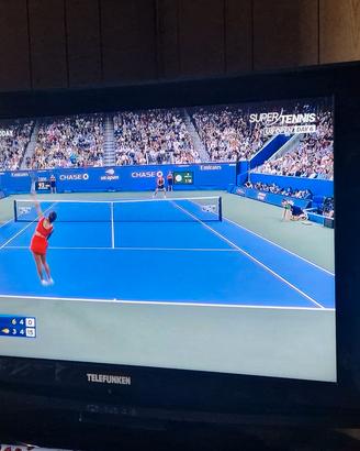 Televisore LCD 32 pollici