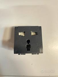 Presa multistandard BTicino Living Light