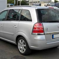 ricambi Opel Zafira b 1.9 jtd