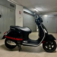 Piaggio Vespa 300 GTS SUPER KM 7000 come nuova