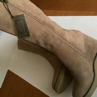 Stivali n. 36 Nuovi con cartellino